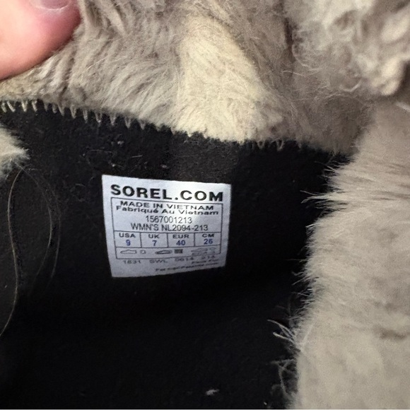 Sorel Herringbone Print Brown Fur-Lined Boots Size 7 - Picture 5 of 5